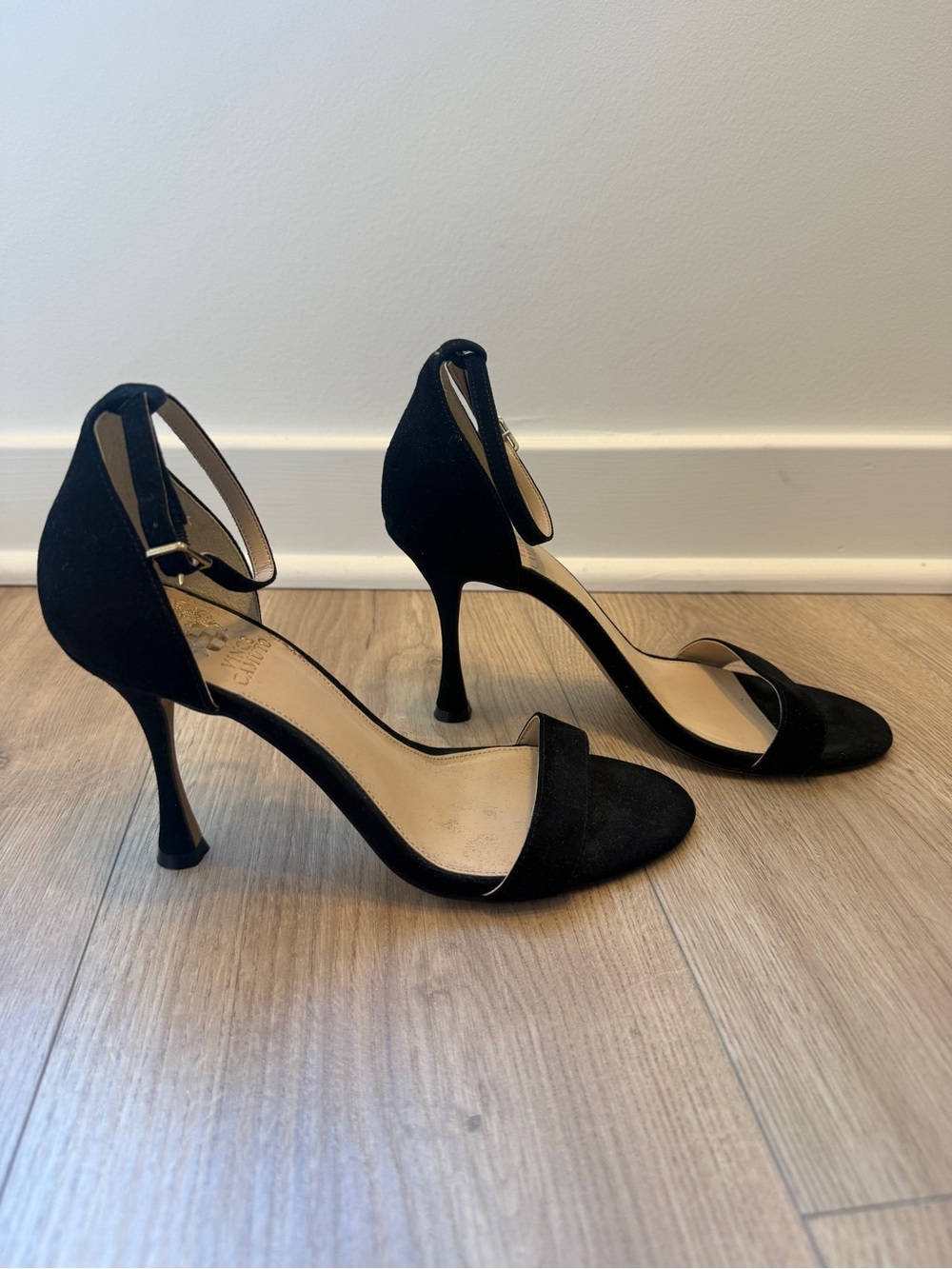 Vince Camuto Classic Black Suede Ankle-Strap High Heels (8M)